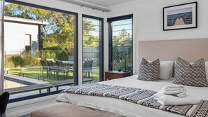 6 habitaciones, tabla de planchar con plancha y wifi gratis 