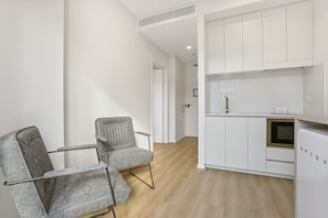 Room, 1 Bedroom | Living room | 42-inch Smart TV with digital channels, TV, streaming services