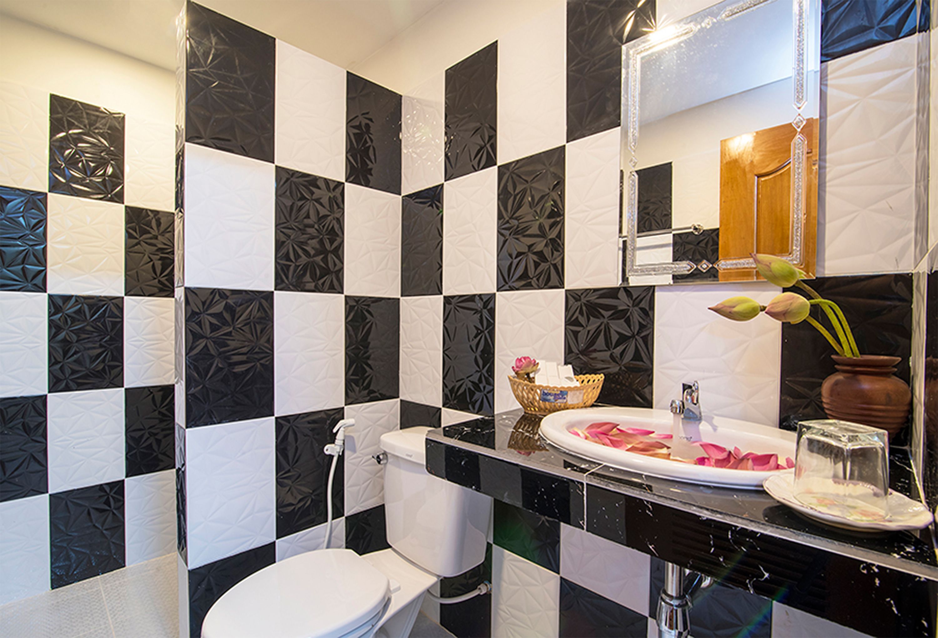 Photo - Chamraoen’s Home