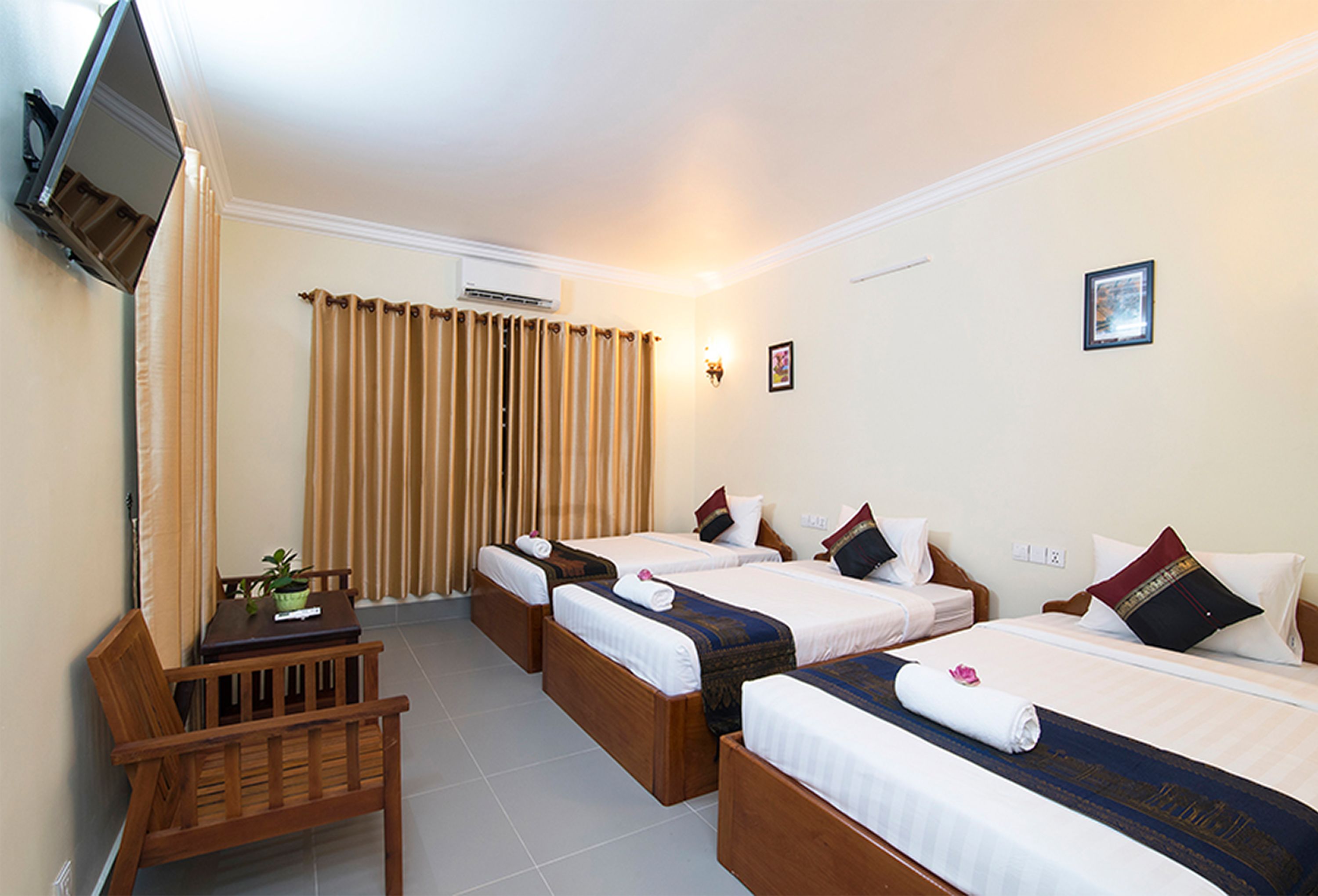 Photo - Chamraoen’s Home