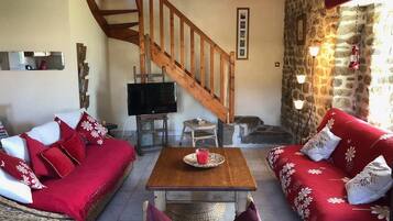 Télévision, cheminée