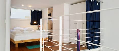 經典開放式套房 | 高級寢具、獨特設計、獨特裝修、書桌