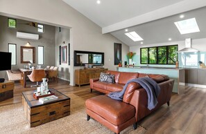 บ้านพัก | 3 ห้องนอน, ผ้าม่านกันแสง, เตารีด/โต๊ะรีดผ้า, เปลนอนเด็กแบบพกพา