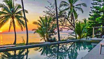 Sun deck