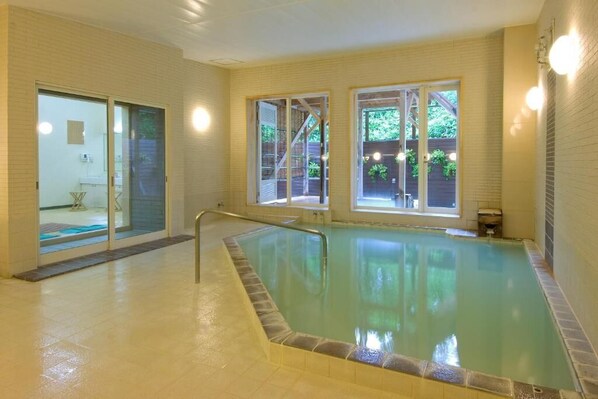 Pool - Hotel Hananoki (Nikko)