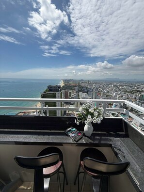 Apartment, 2 Bedrooms, Sea View | Living area | Flat-screen TV - Da nang Daisy Apartment (Da Nang)