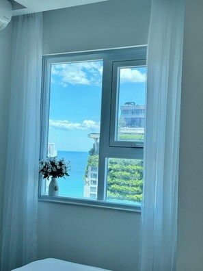 Apartment, 2 Bedrooms, Sea View | Egyptian cotton sheets, premium bedding, pillow-top beds