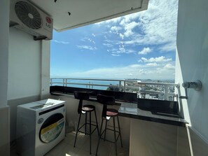 Apartment, 2 Bedrooms, Sea View | 2 bedrooms, Egyptian cotton sheets, premium bedding, pillow-top beds