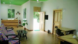 Unclassified image, 4 of 19, button - Eveyla Guesthouse (Fulidhoo)