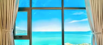 HQH Sea View Apartment