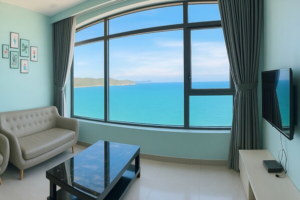 Panoramic Apartment, 2 Bedrooms | 2 bedrooms, premium bedding, pillowtop beds, individually furnished