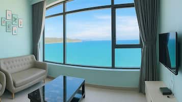 Panoramic Apartment, 2 Bedrooms | 2 bedrooms, premium bedding, pillow-top beds, desk