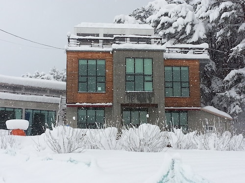 Rooftop Moonlight Pension