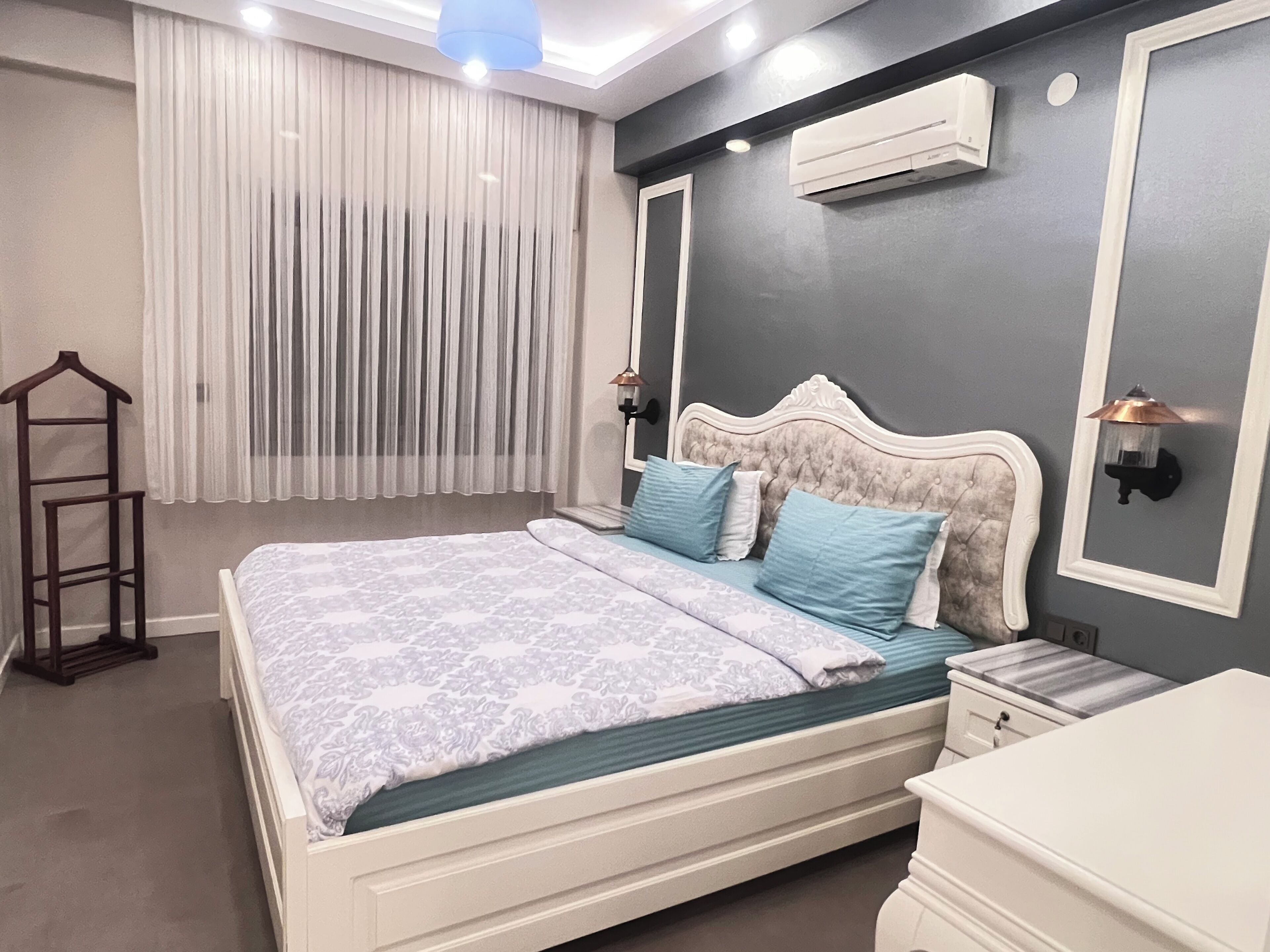 Suite | 1 dormitorio, minibar, escritorio y sistema de insonorización