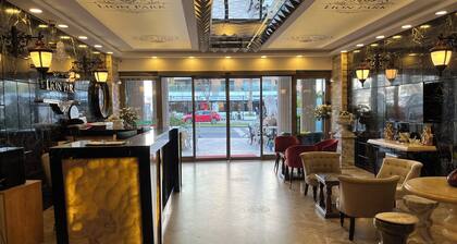 Lion Park Suites & Residence Hotel