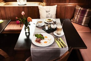 Desayuno diario por un coste adicional