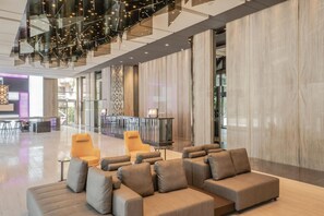 Lobby - Jin Shi Hu Hotel (Kaohsiung)