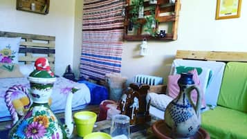 Habitación doble superior | Escritorio, cortinas blackout, wifi gratis y ropa de cama