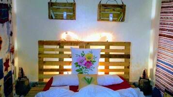 Comfort Double Room | Desk, blackout curtains, free WiFi, bed sheets