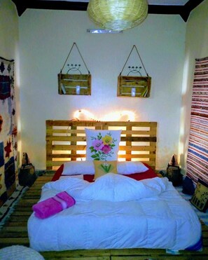 Comfort Double Room | Desk, blackout drapes, free WiFi, bed sheets - Atlas Room (Midelt)