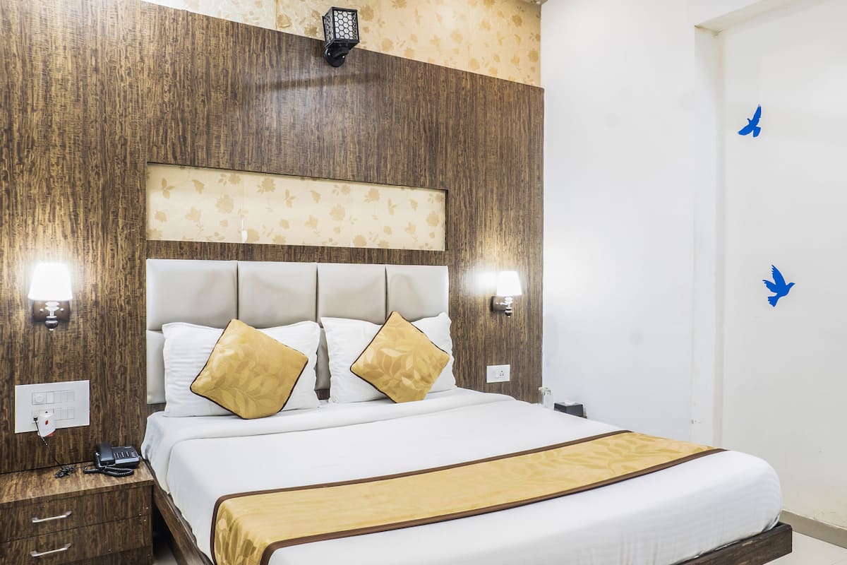 Standard Double Room | Rollaway beds, free WiFi