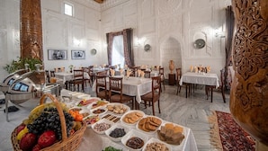 Unclassified image, 5 of 86, button - Hotel New Star Khiva (Khiva)
