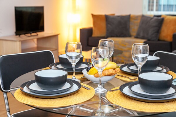 Exclusive-Apartment | Wohnbereich | Flachbildfernseher