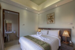 Vila, 4 kamar tidur, kolam renang pribadi | Kamar mandi | Handuk, sabun,  dan sampo