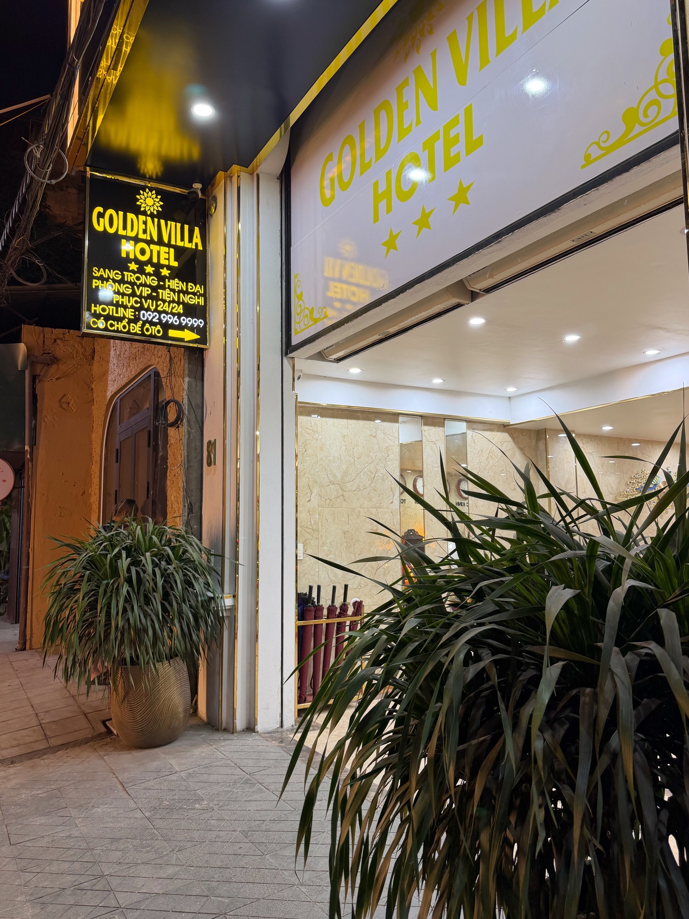 Photo - Golden Hotel