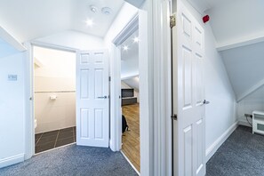 Apartment - Split Level