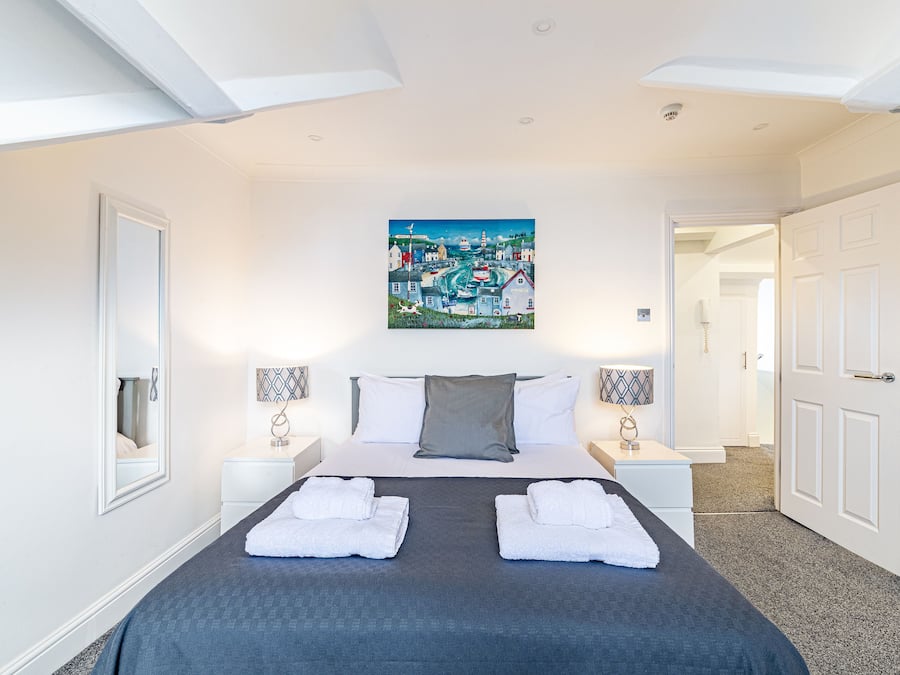 Lägenhet | 2 sovrum, sängtillbehör av högsta kvalitet och memory foam-madrasser