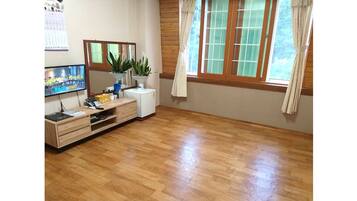 Ondol A - Pre-contact is required for reservation | WiFi (free), bed sheets
