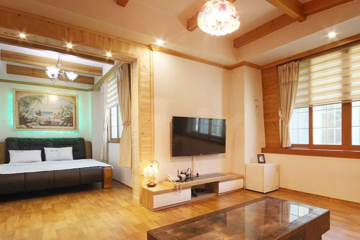 VIP - Pre-contact is required for reservation | Wifi gratis y ropa de cama