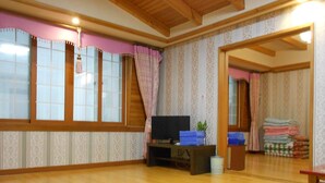 Premium Room - Pre-contact is required for reservation
