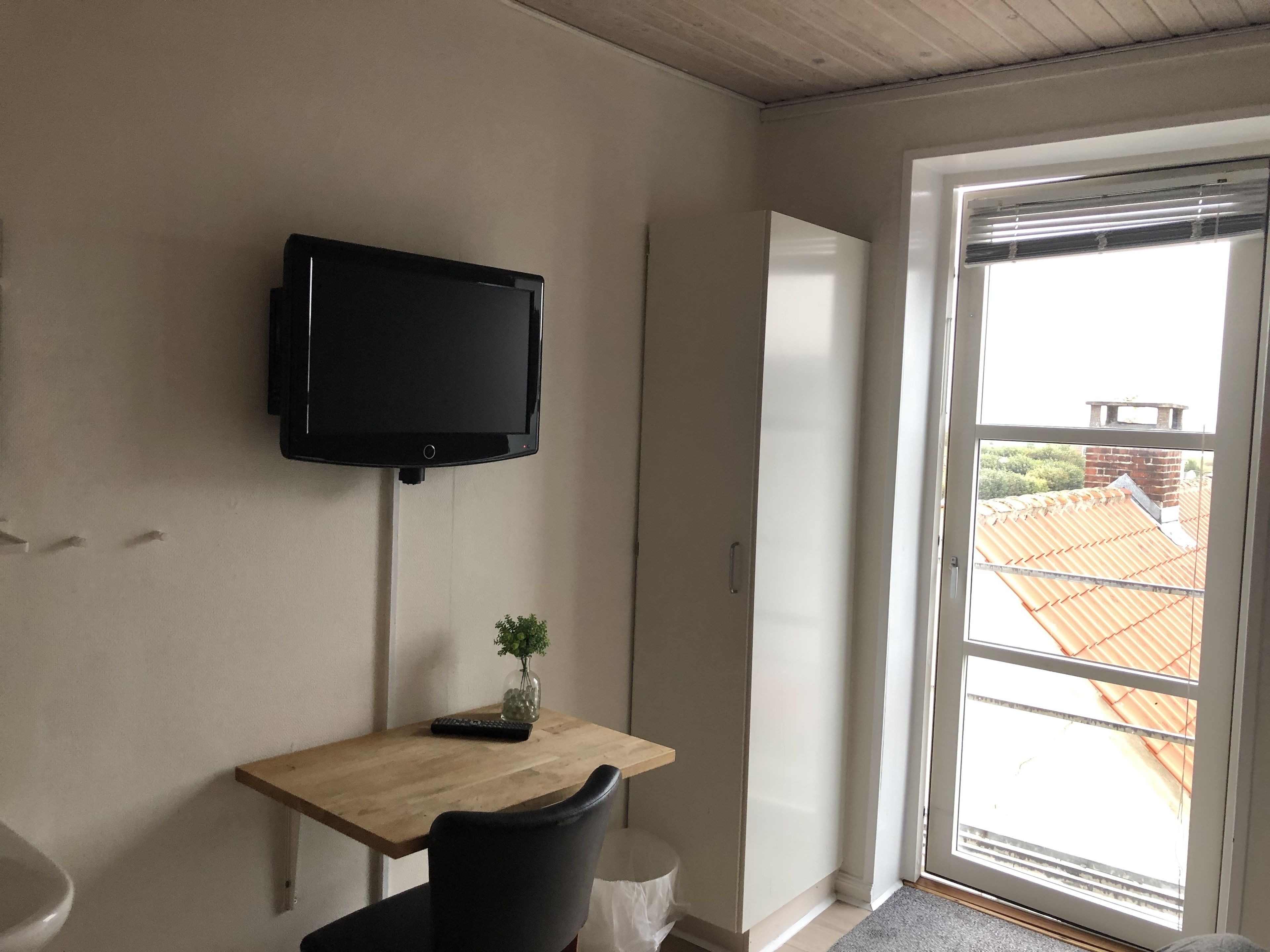 Työpöytä, vuodevaatteet