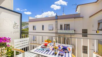 Deluxe-Zimmer (Sorrento) | Blick vom Balkon