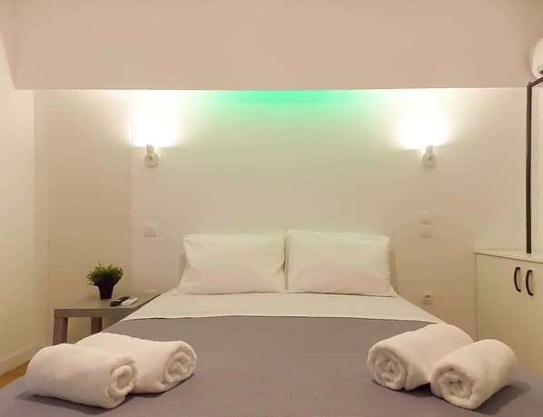 Basic-Apartment | Bügeleisen/Bügelbrett, kostenloses WLAN, Bettwäsche