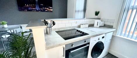 デラックス アパートメント ジェットバス (Reads Ditchburn ) | 共用キッチン