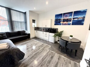 Luxury Apartment, Hot Tub (Reads Selmes ) - Reads Luxury Apartments (Blackpool)