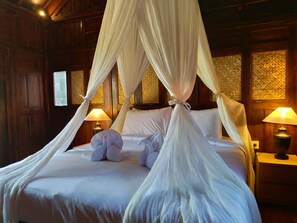 高級洋房 | 高級寢具、遮光布/窗簾、免費無線上網、床單