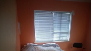 Blackout drapes, WiFi (surcharge), bed sheets - Apartment or Rooms in Raufarhöfn (Raufarhofn)