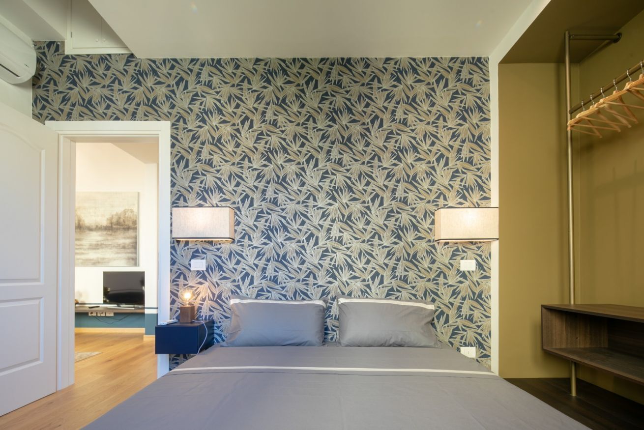 1 habitación, tabla de planchar con plancha, wifi y ropa de cama 