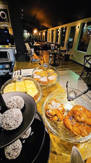 Café - Kallhällsbaden Vandrarhem - Hostel (Jarfalla)