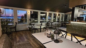 Lunch, dinner served; Italian cuisine, beach views