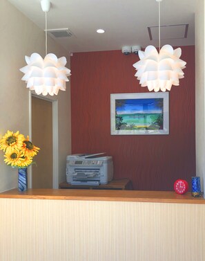 Reception - Ten Point Hotel (Naha)