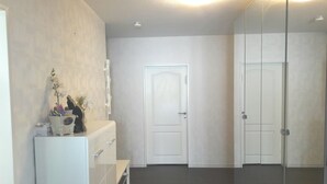 Hallway - Private Apartment Kardinal-Galen-Hof (Hannover)