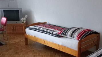 2 Schlafzimmer, Bügeleisen/Bügelbrett, kostenloses WLAN, Bettwäsche