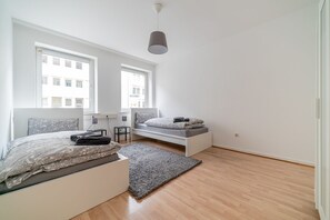 1 sovrum, strykjärn/strykbräda, gratis wi-fi och sängkläder