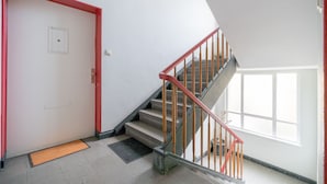 Staircase - Private Apartment Röntgenstraße (Hannover)