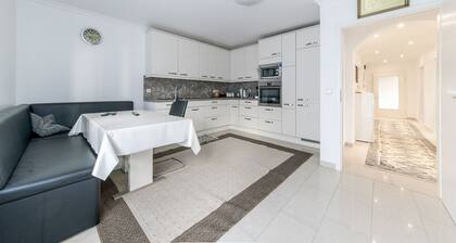 Private Apartment Sickenberghof